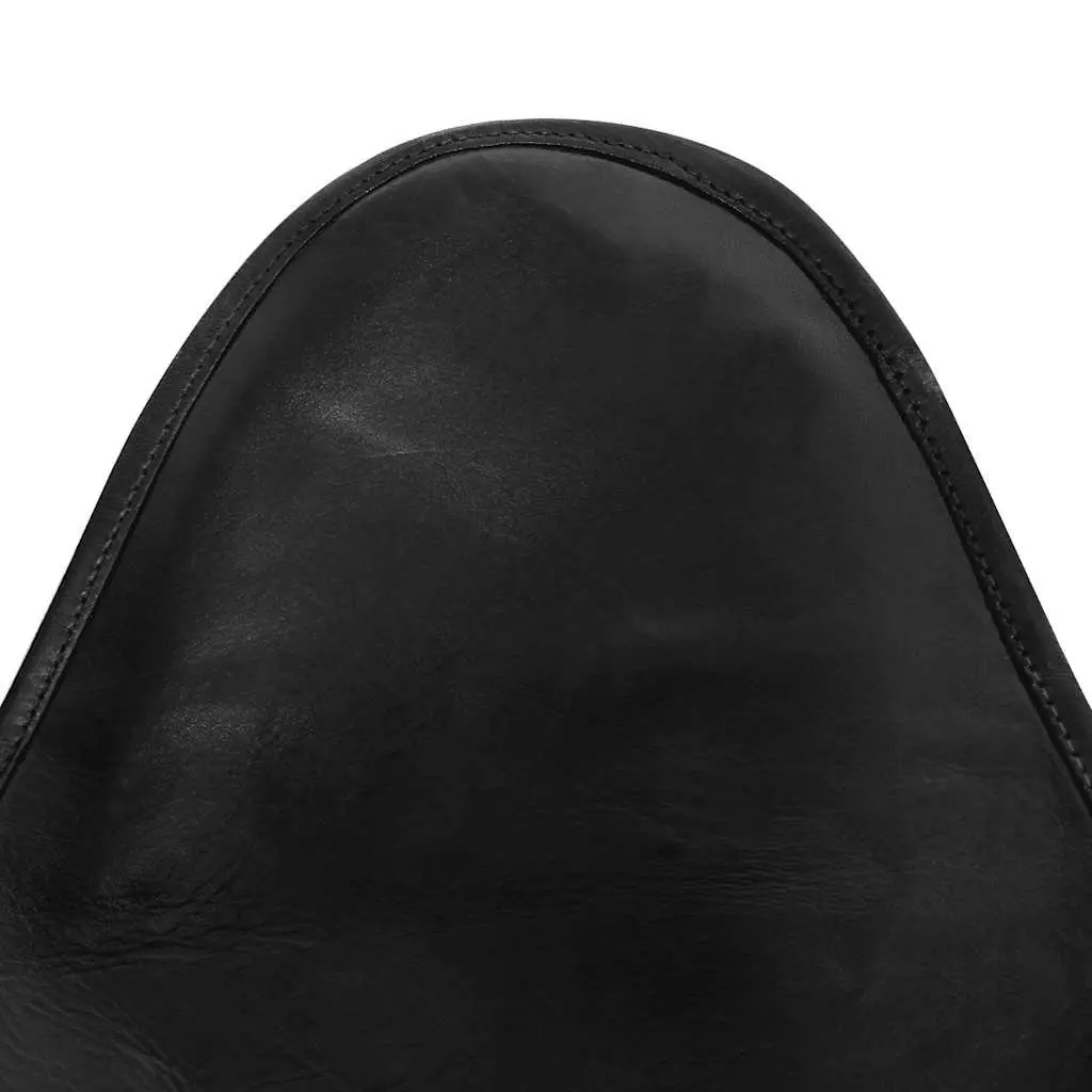 Vintage Butterfly Chair in Black Leather for Relaxation