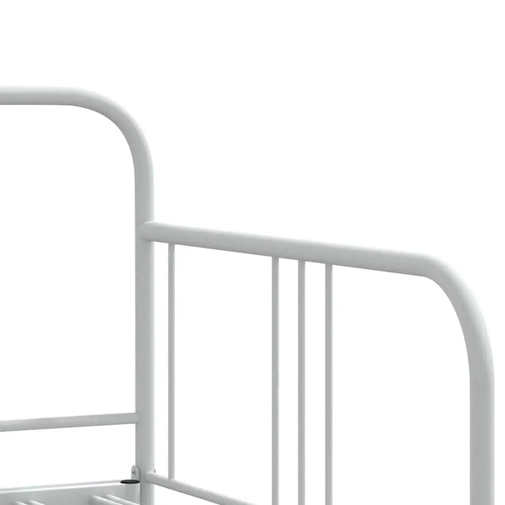 White Metal Daybed with Trundle for Guests