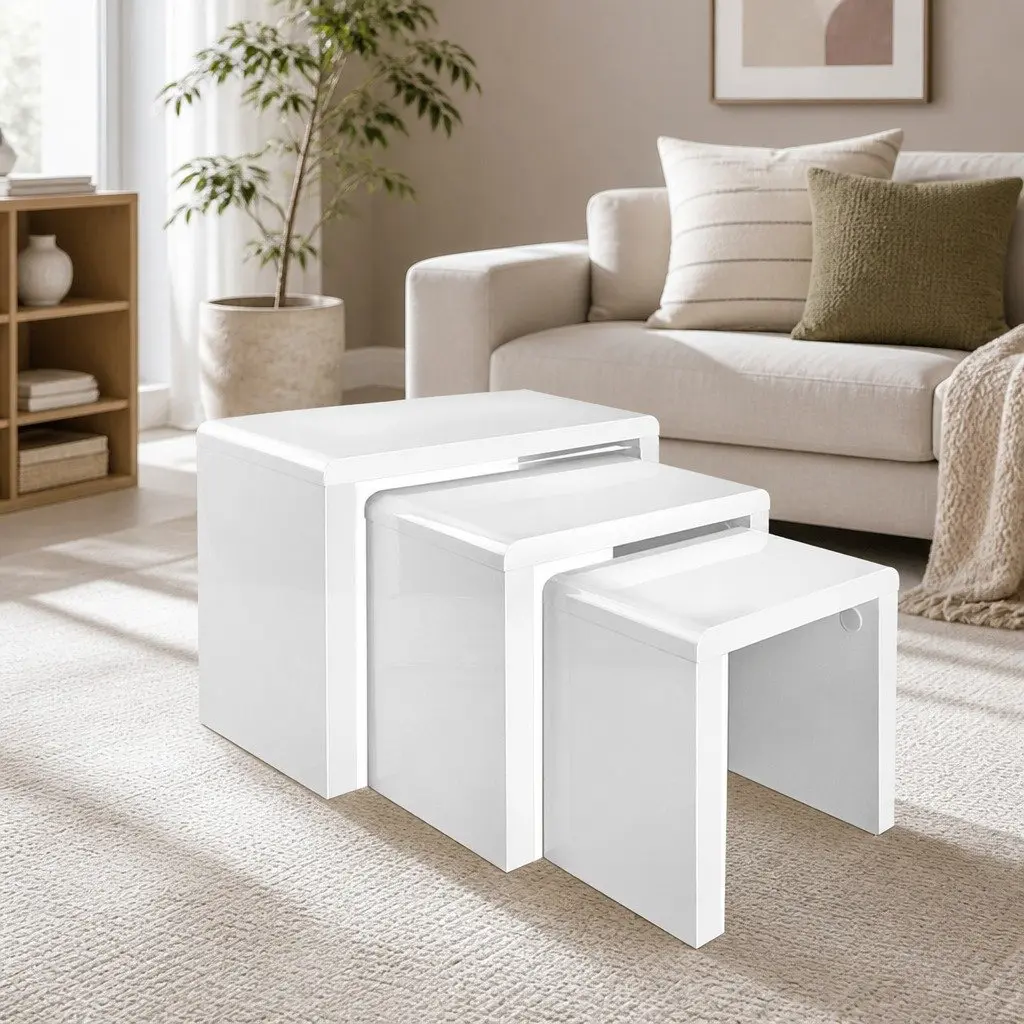 Nesting Coffee Table Set of 3 in Glossy White