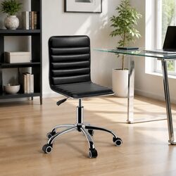 Low Back Padded Swivel Desk Chair in Black