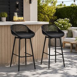Comfortable Outdoor Bar Stools with Black Plastic Seat