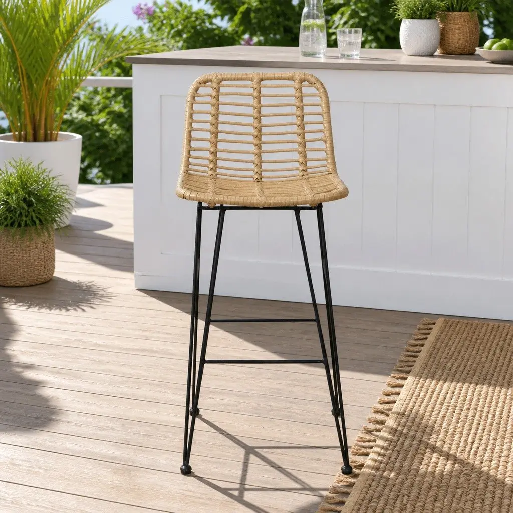 Outdoor Bar Stools Rattan Wicker Hand-woven 41cm W x 50cm D x 92cm H Metal
